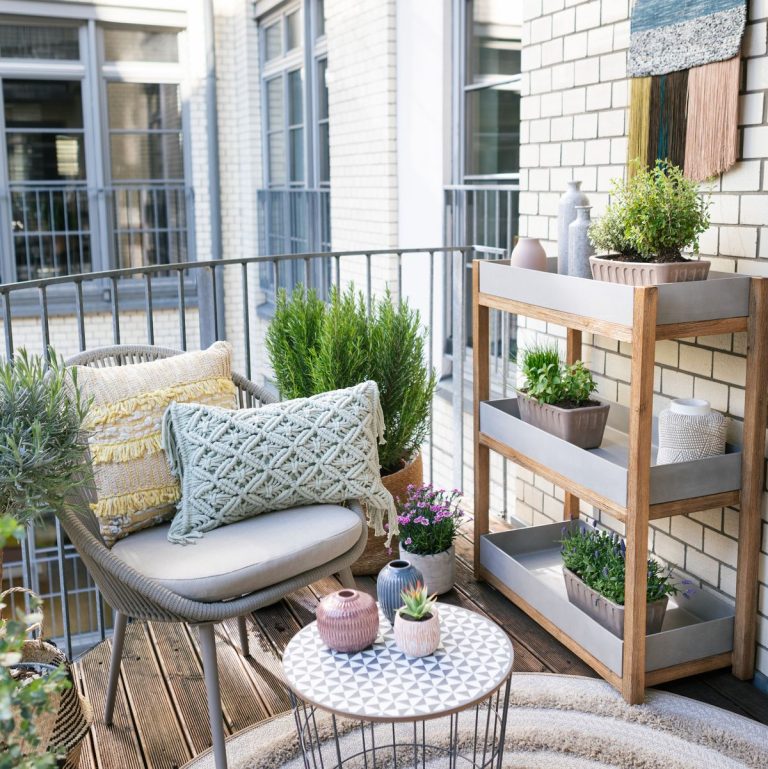 Cómo crear un jardín de balcón hermoso y eficiente
