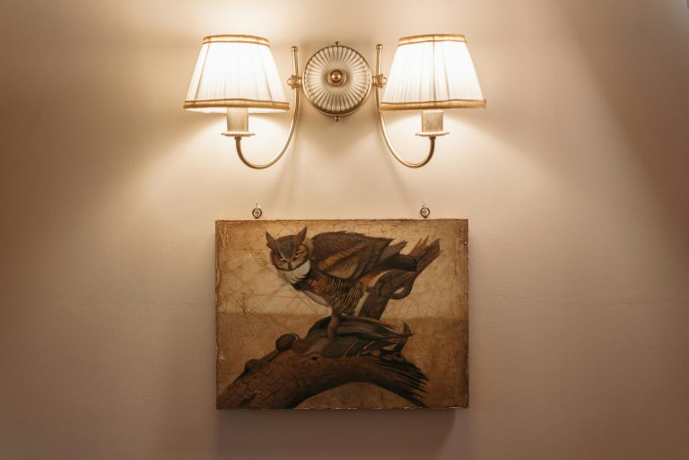 El encanto del pasado: cómo la lámpara de pared retro puede transformar tu hogar