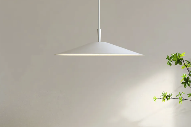 Lámpara moderna minimalista para sala de estar: Platillo volador