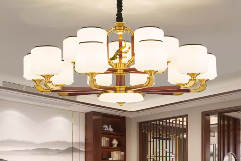 Deslumbrantes candelabros de caoba en restaurantes