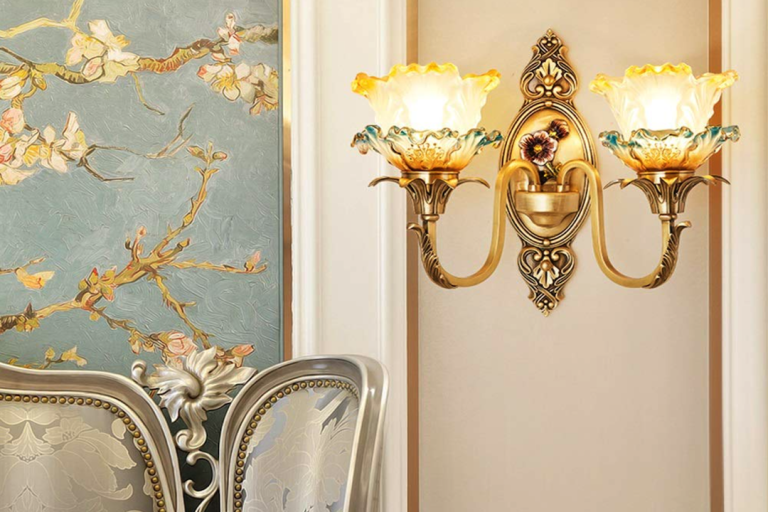 Farol de Pared de Estilo Europeo Tradicional en Vidrio y Cobre
